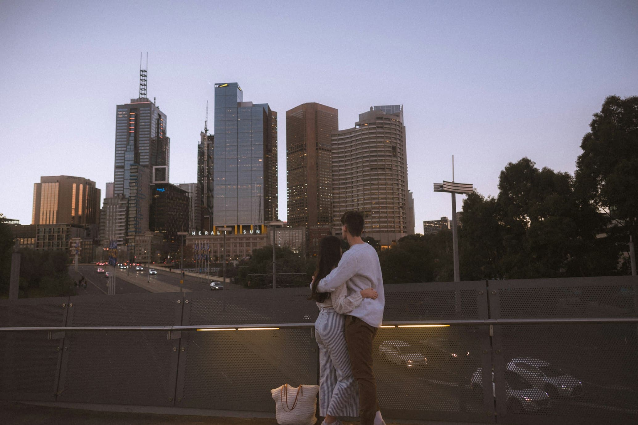 Melbourne for Couples: 30+ Most Romantic Experiences & Getaways